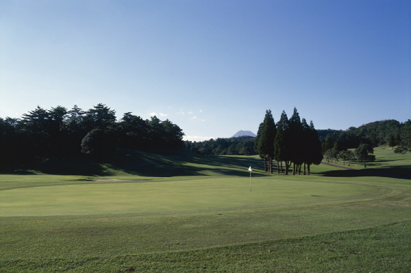 [아코디아] 벳부노모리 골프클럽 < HIGASHI HOLE : 2 > PAR 4